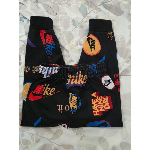 Nike Boys Track Jogger Pants Size 24 Months Black Multicolor Logo - Picture 4 of 4